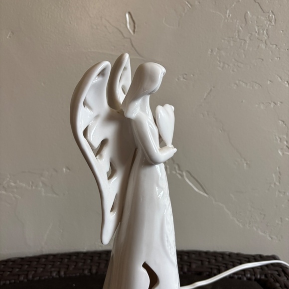 Delton Products Corp. Electric Ceramic Angel Lamp Night Light Approx. 12" H - Picture 4 of 13